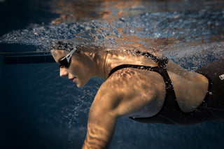 Malla De Competición Arena Women's Powerskin IMPULSO Full Body Short Leg Open Back Racesuit